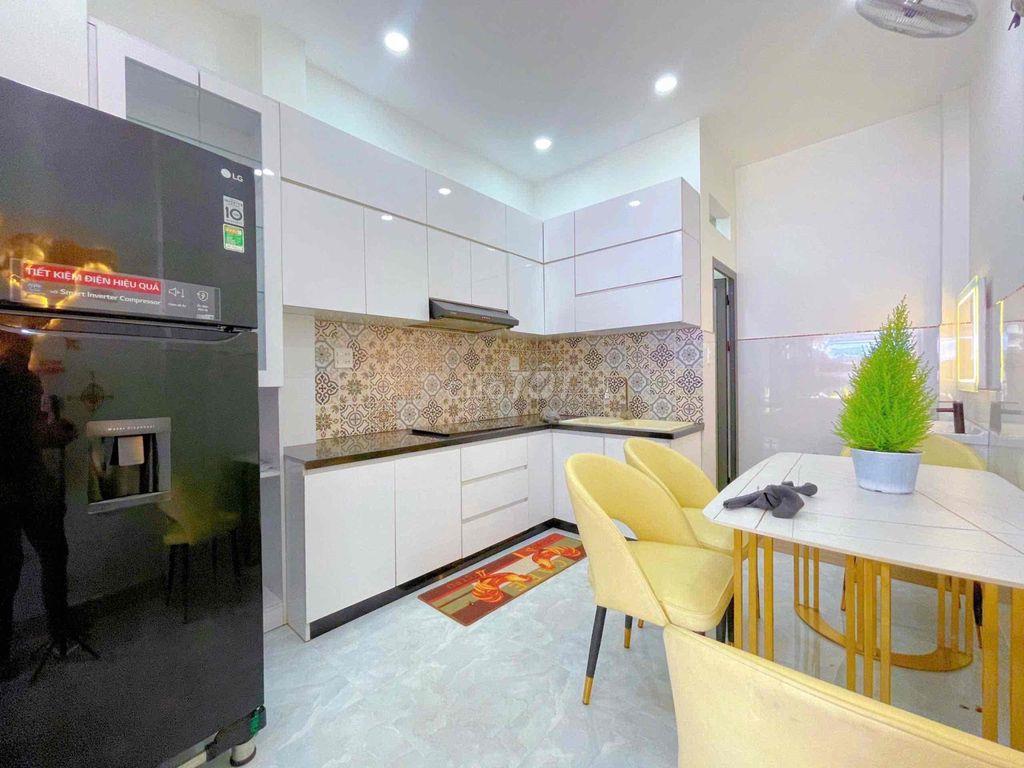 🏦 Nhà mới đẹp Nc mặt tiền Đường Số 8 P11