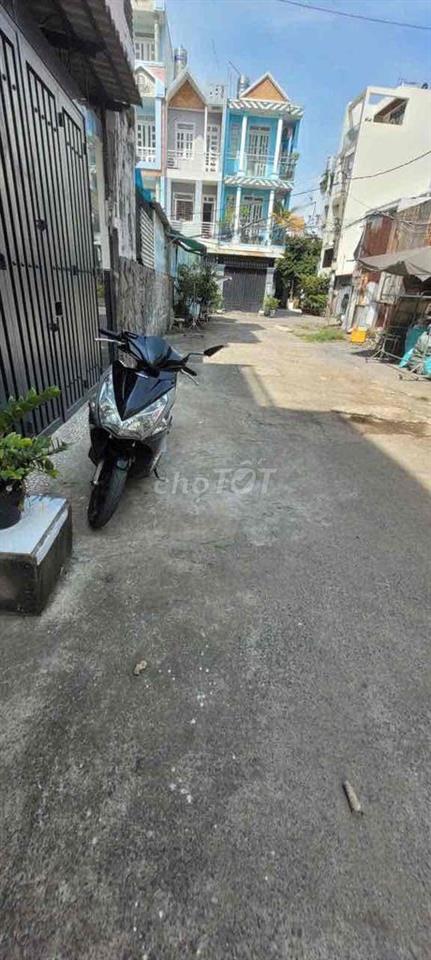 🏦 Nhà NC nup hẻm Phạm Văn Chiêu P14