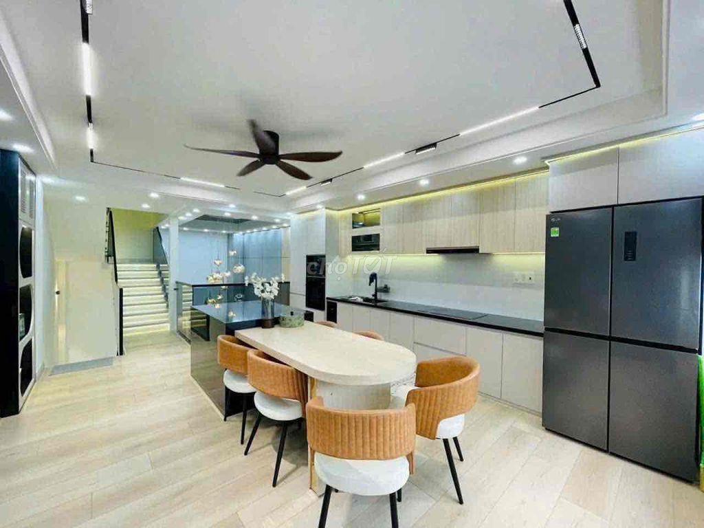 🏦 Nhà mới đẹp NC nup hẻm 68 Nguyễn Tư Giản P12