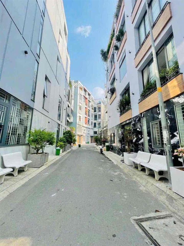 🏦 Nhà mới đẹp NC nup hẻm 68 Nguyễn Tư Giản P12
