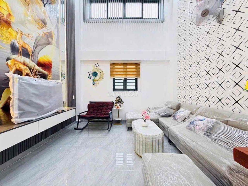 🏦 Nhà mới đẹp NC có Thang Máy núp hẻm 1/ Nguyễn Tư Giản P12