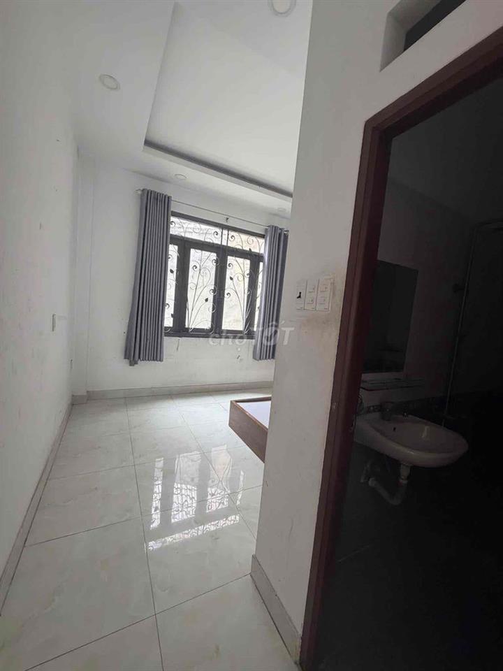 🏦 Nhà NC nup hem 213 Đường số 28 Lê Đức Thọ P6