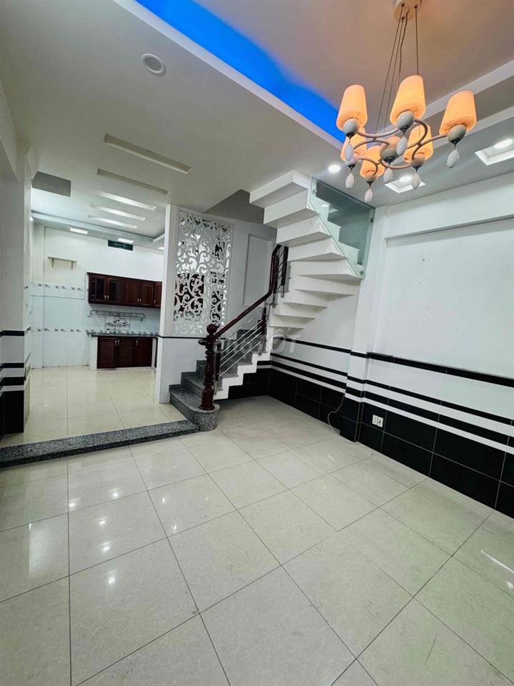 🏦 Nhà mới NC nup hẻm 1/ Sát mặt tiền Quang Trung P12 GV