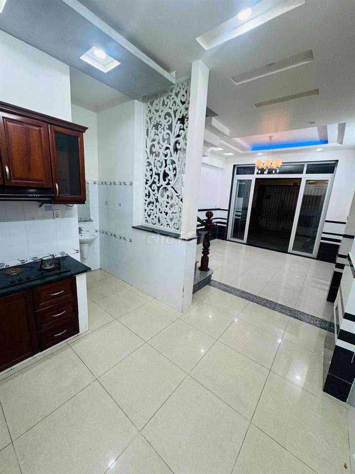 🏦 Nhà mới NC nup hẻm 1/ Sát mặt tiền Quang Trung P12 GV