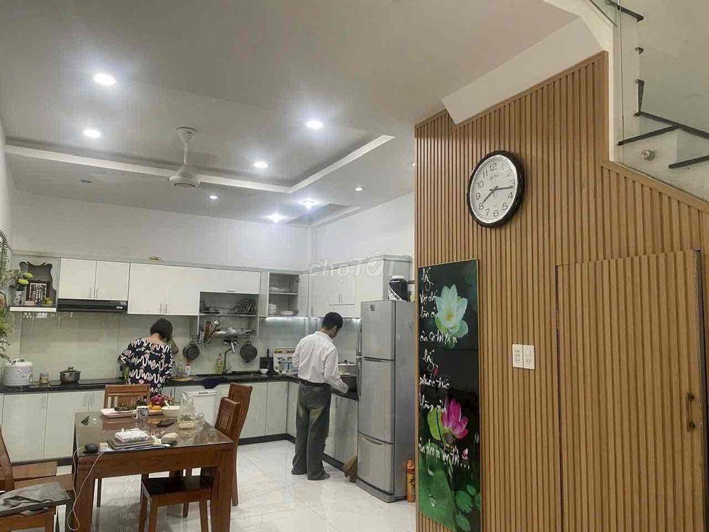 🏦 Nhà mới đẹp NC nup hẻm 472 Phan Huy Ích P12