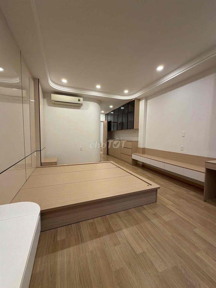 🏦 Nhà mới đẹp NC nup hẻm Lê Quang Định P1