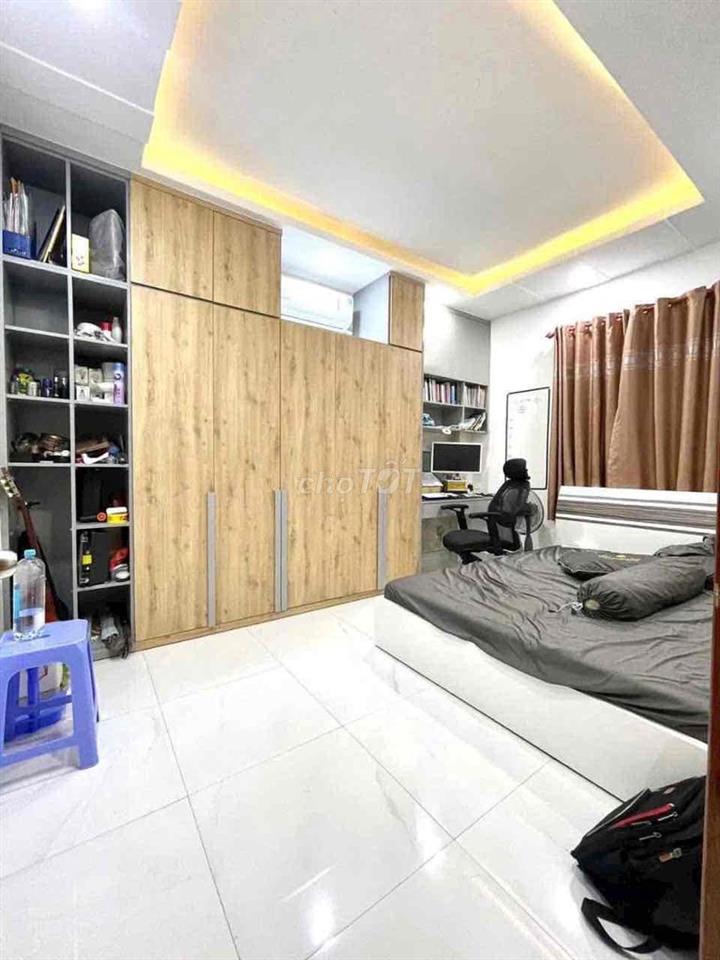 🏦 Nhà mới đẹp NC nup hẻm Quang Trung P8