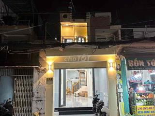 🏦 Nhà mới đẹp mặt tiền Đường Thống Nhất P10