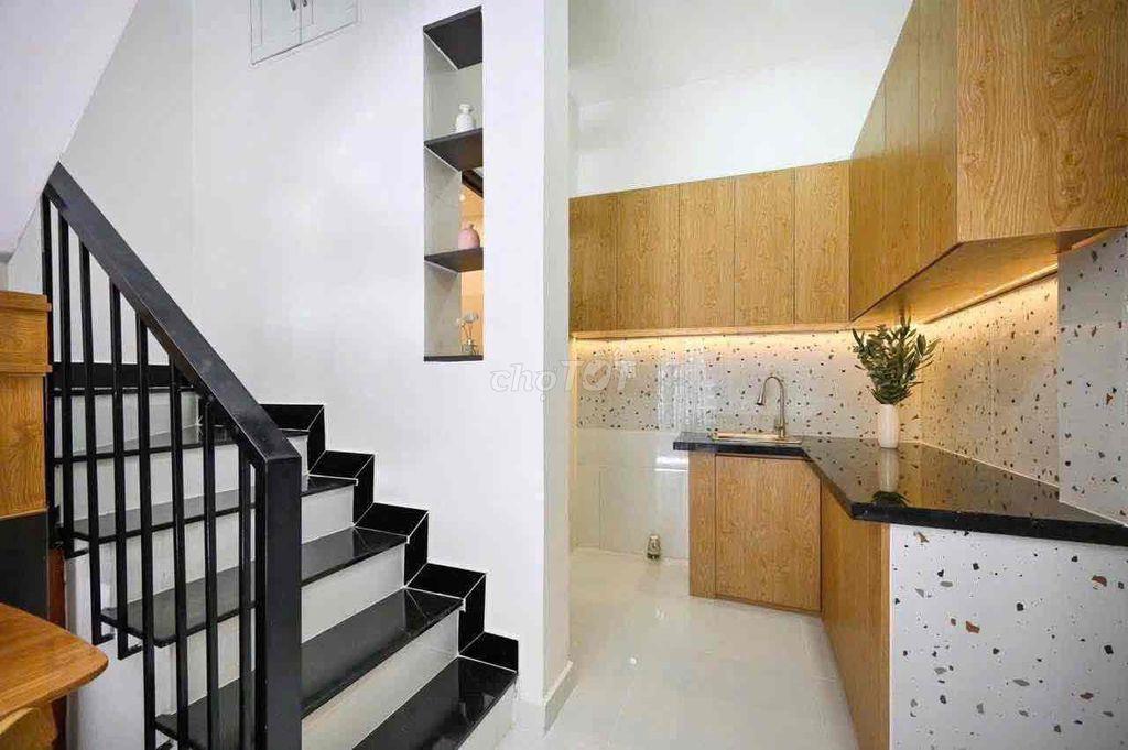 🏦 Nhà mới đẹp NC nup hẻm Nguyễn Văn Khối P9