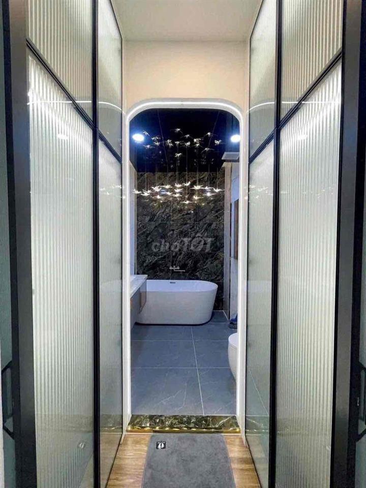 🏦 Nhà mới đẹp NC nup hẻm 982/ Quang Trung P8