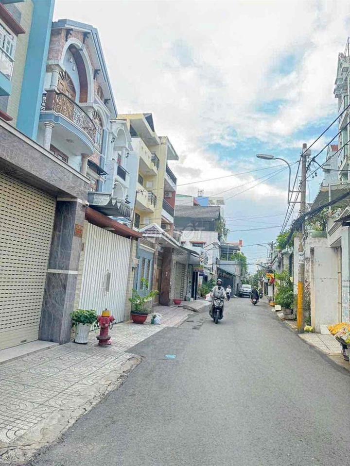 🏦 Nhà mới NC nup hẻm 1050/ Quang Trung P8
