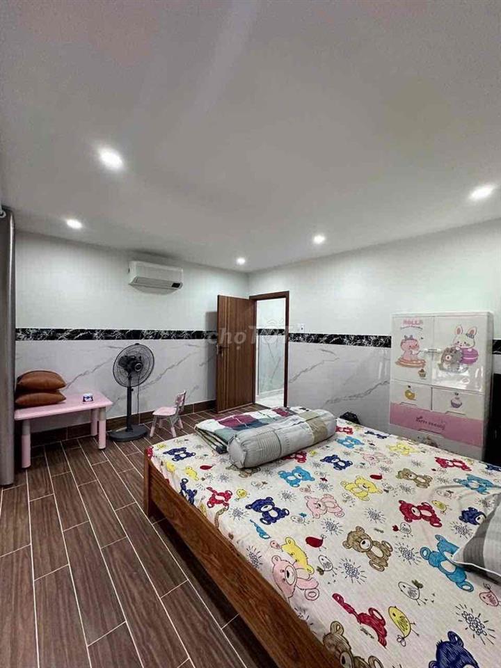 🏦 Nhà mới đẹp NC nup hẻm 1/ Nguyễn Tư Giản P12
