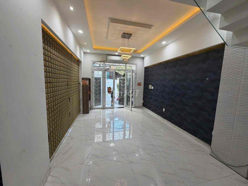 🏦 Nhà mới đẹp NC nup hẻm 641/ Quang Trung P11