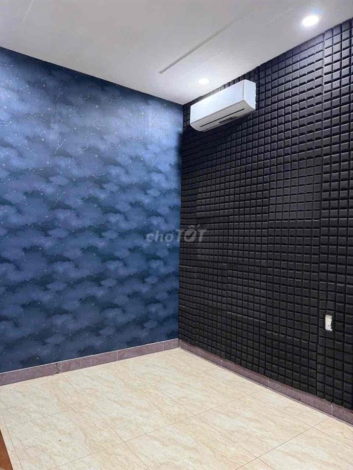 🏦 Nhà mới đẹp NC nup hẻm 641/ Quang Trung P11