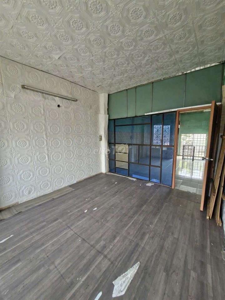 mặt tiền Quang Trung, 4x10m, 1 lầu, gần ngã 3 tân sơn