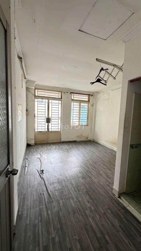 nhà hẻm xe hơi Nguyễn Văn Khối, 4x8m, 2 lầu, 2pn, 3wc