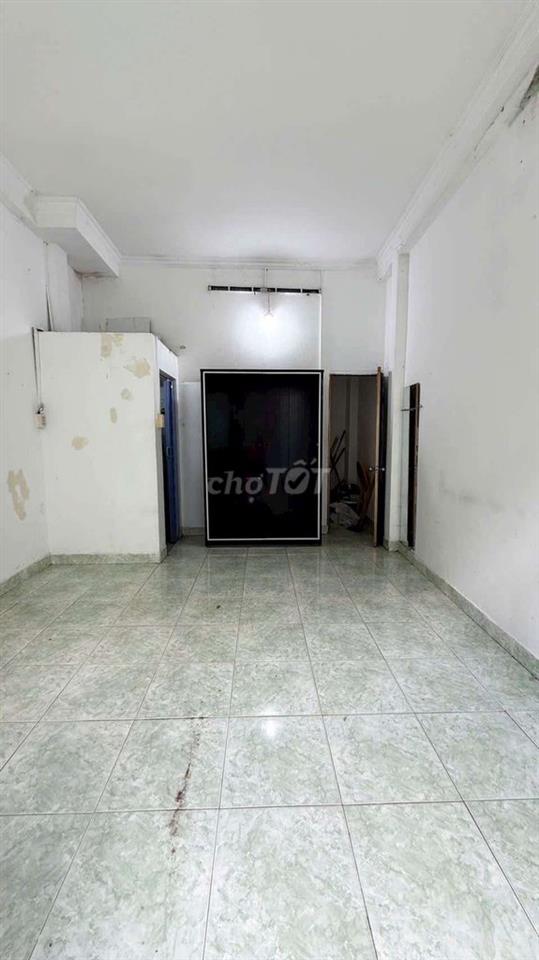 nhà hẻm xe hơi Nguyễn Văn Khối, 4x8m, 2 lầu, 2pn, 3wc
