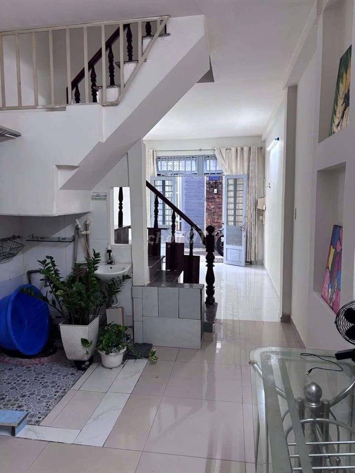 nhà hẻm 637 Quang Trung p11, 4x8m, 1 lầu, 2pn