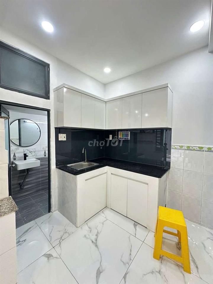 nhà hẻm Nguyễn Thị Kiểu, 4x6m, 1 lầu, 2pn, sát hẻm xe hơi