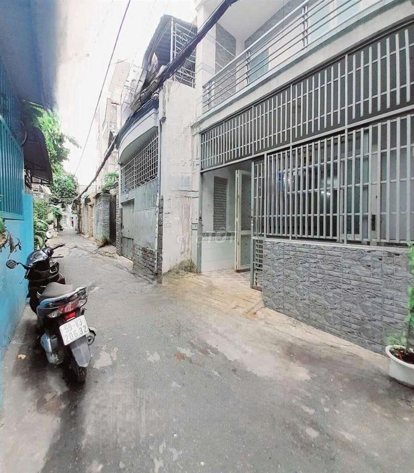 nhà hẻm xe hơi 1 xẹt Huỳnh Văn Nghệ, 4x11m, 1 lầu, 2pn sạch đẹp