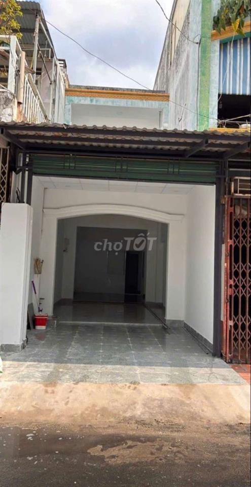 mặt tiền Bùi Quang Là, 4x21m, 1 lầu, 2pn, gần chợ, buôn bán
