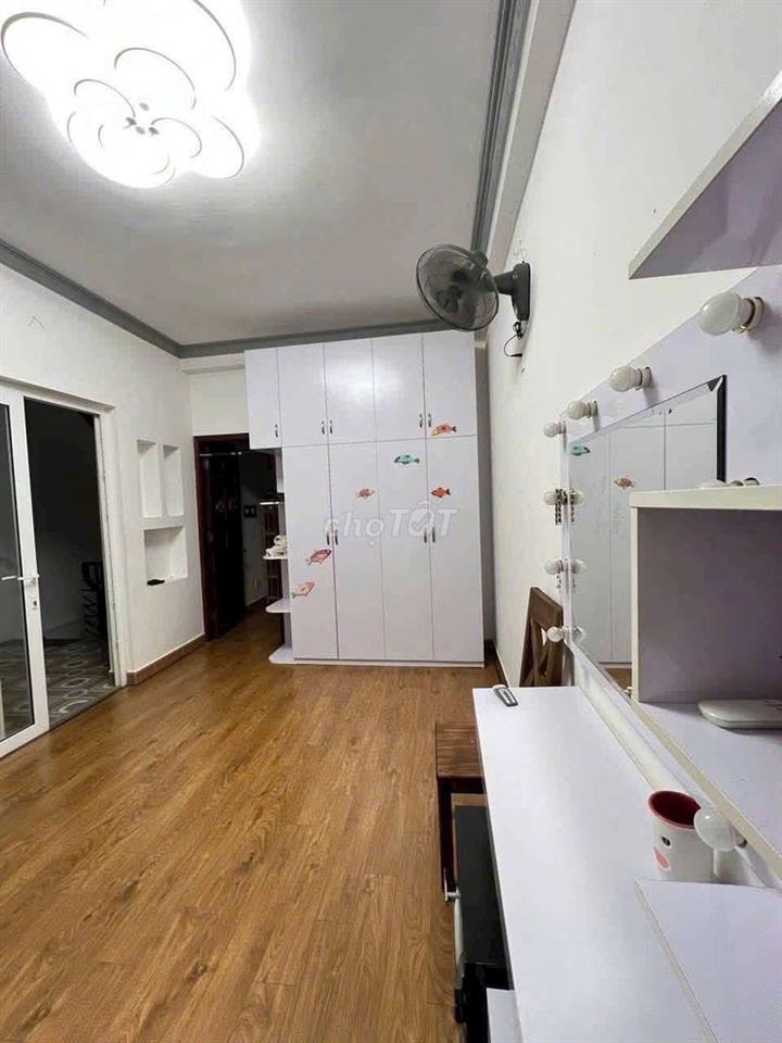 nhà hẻm xe hơi Nguyễn Văn Lượng, 6x10m, 3 lầu