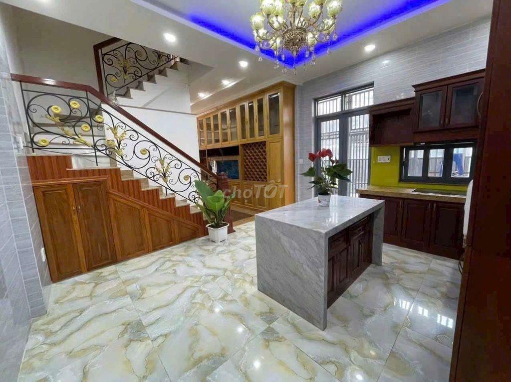 nhà hẻm xe hơi Quang Trung, có thang máy, nội thất cao cấp