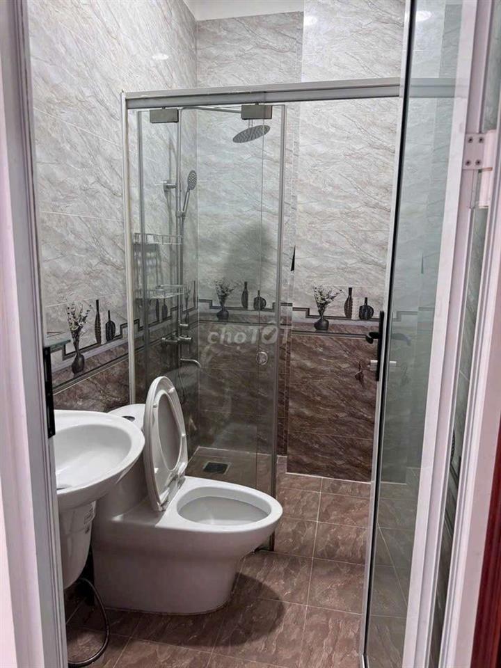 nhà hẻm xe hơi Đường Số 28 p6, 4x15m, 1 lửng 3 lầu, 4pn, 5wc