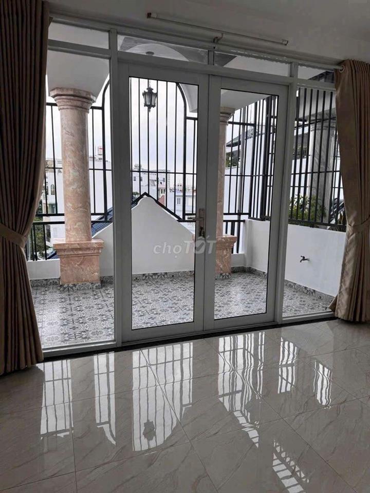 nhà hẻm xe hơi Đường Số 28 p6, 4x15m, 1 lửng 3 lầu, 4pn, 5wc
