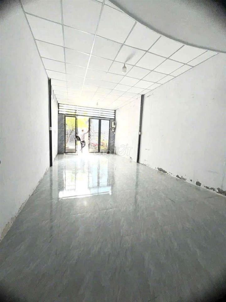 nhà hẻm xe hơi Trần Thái Tông, 5x24m, 1 lầu, 3pn
