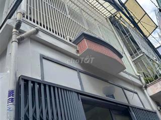 nhà hẻm ba gác thông Lý Thường Kiệt, 3,5x11m, 1 lầu, 2pn