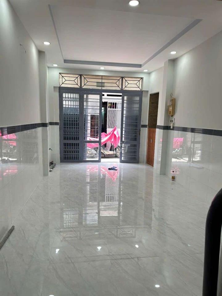 nhà hẻm ba gác thông Lý Thường Kiệt, 3,5x11m, 1 lầu, 2pn