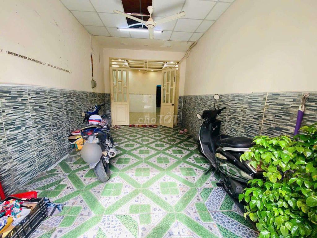 mặt tiền Trần Bá Giao, 4x22m, 1 lầu, 4pn, 4 máy lạnh