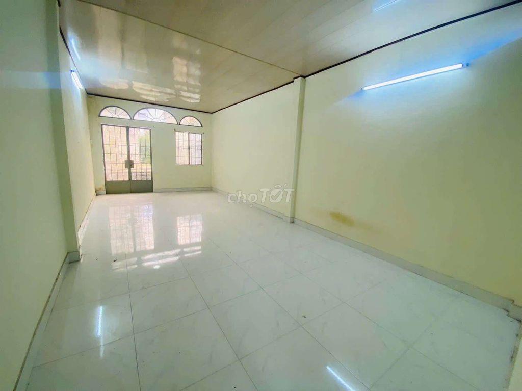 nhà hẻm xe hơi Thống Nhất p11, 4x11m, 1 lầu, 3pn