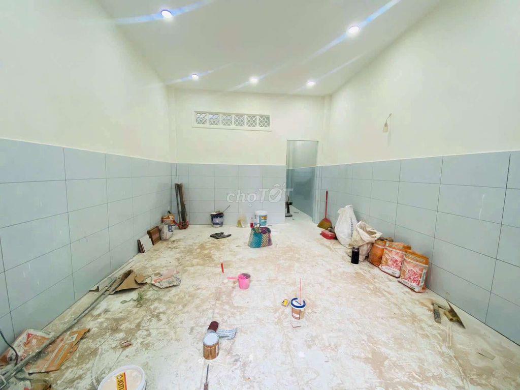 nhà hẻm xe hơi Thống Nhất p11, 4x11m, 1 lầu, 3pn