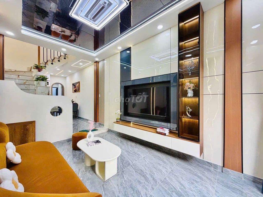 bán nhà hẻm xe hơi Hoàng Bật Đạt, 3,1x14m, 1 lầu, 3pn, mới đẹp