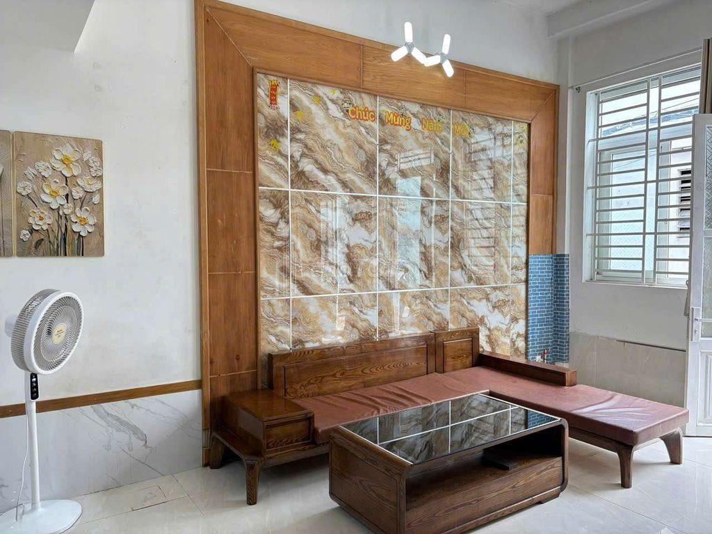 Nhà hẻm xe hơi Nguyễn Phúc Chu, 6x10m, 1 lầu, 3pn, đầy đủ nội thất