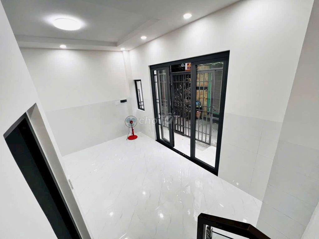 nhà hẻm xe hơi Quang Trung p10, 6x6m, 2 lầu, 3pn, 3wc