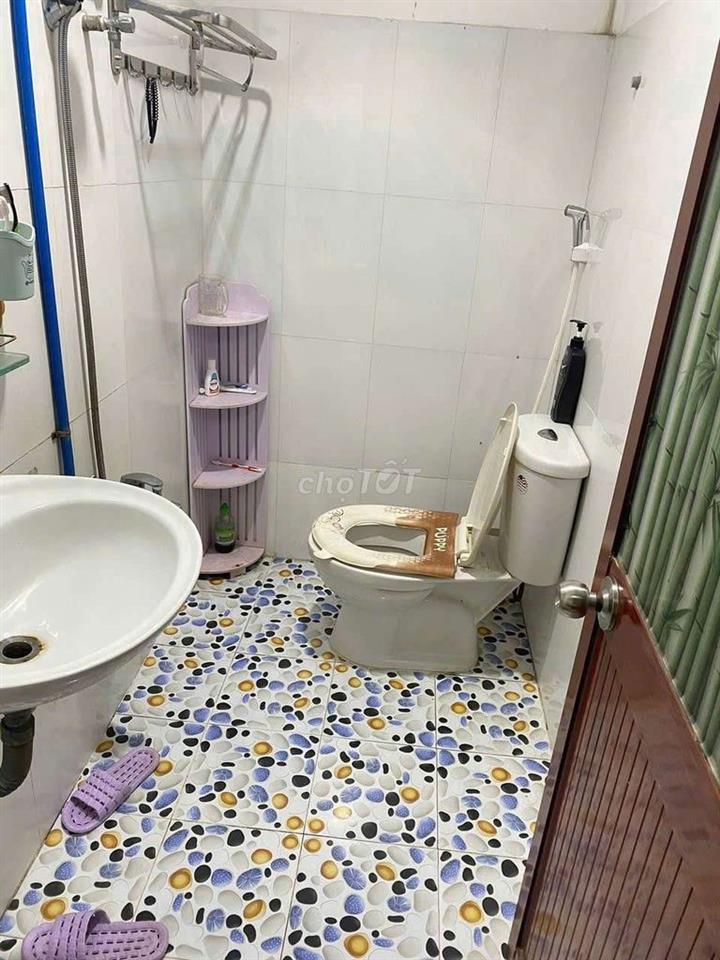nhà hẻm Lê Văn Thọ, 80m2, cấp 4, 2pn, 2 máy lạnh, sân xe