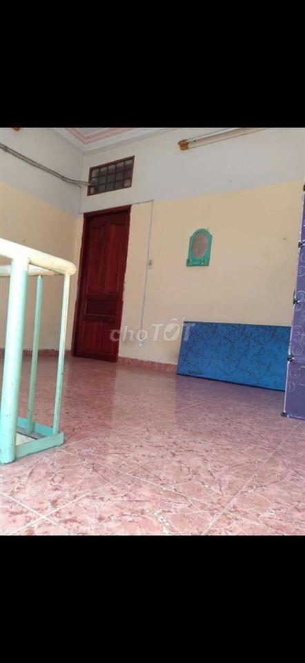 nhà trọ Phan Văn Trị, gần Country house, 4x5m, 1 lầu