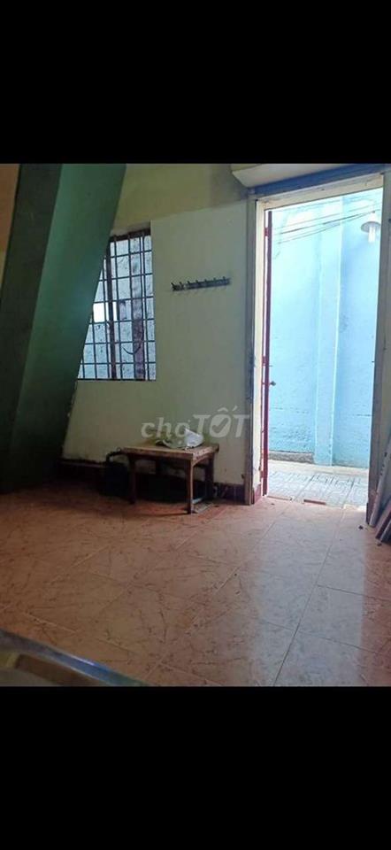 nhà trọ Phan Văn Trị, gần Country house, 4x5m, 1 lầu