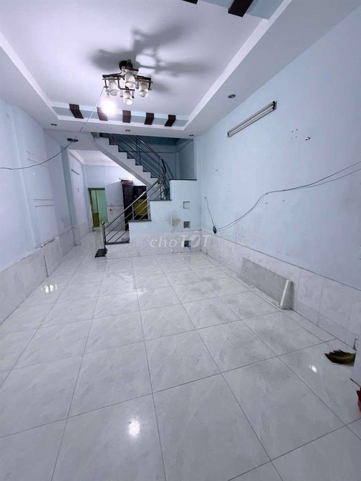 nhà hẻm 1 xẹt xe hơi Đường Số 44, 4x16m, 1 lầu, 3pn