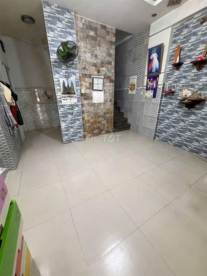 nhà hẻm Thống Nhất, p15, 4x15m, 1 lầu, 3pn, 3wc, 2 máy lạnh