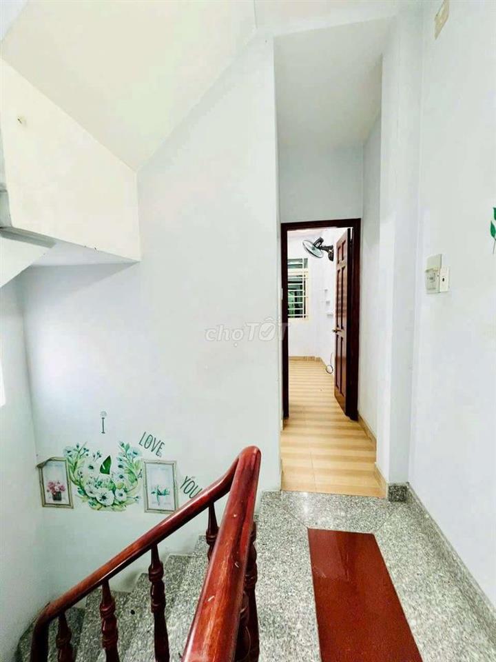 nhà hẻm 285 Phạm Văn Chiêu, 3,2x14m, 1 lửng 3 lầu, 4pn, 3 máy lạnh