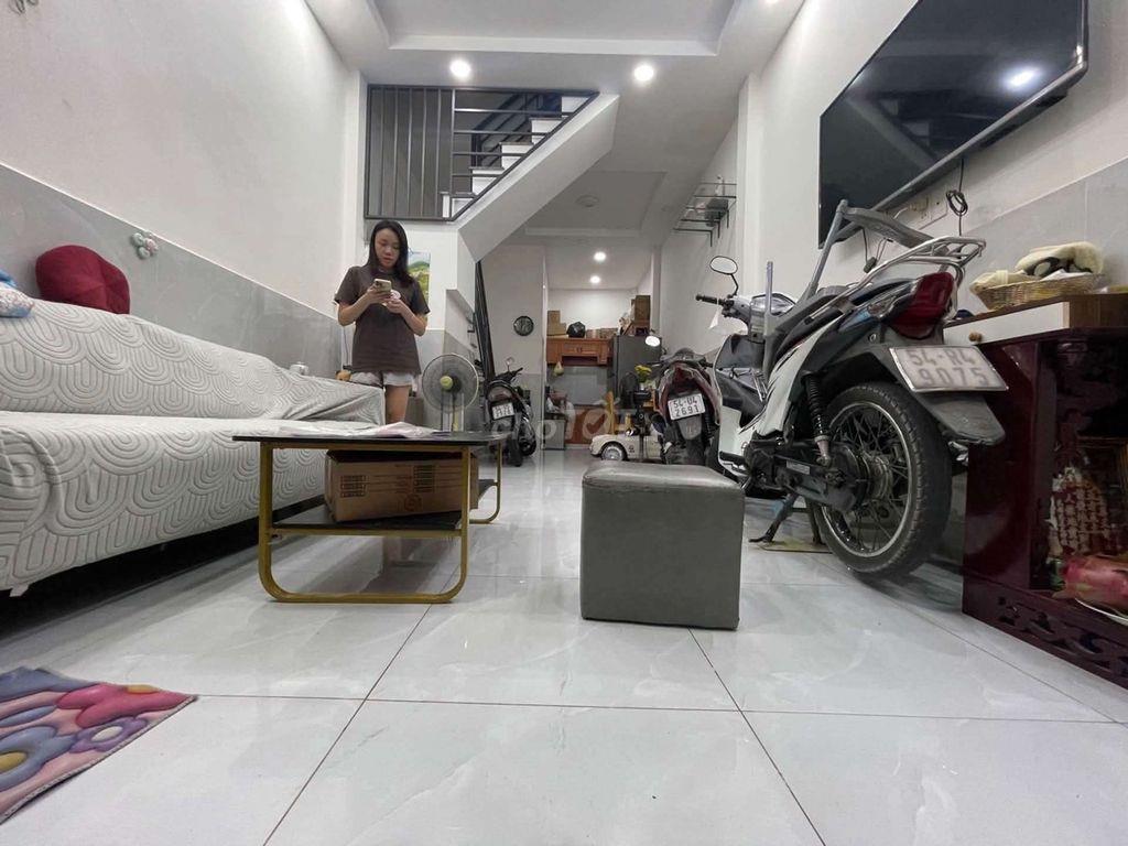 nhà hẻm Lê Đức Thọ, gần chung cư Gia Phát, 38m2, 1 lầu còn mới đẹp