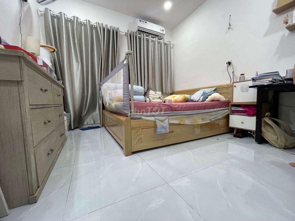nhà hẻm Lê Đức Thọ, gần chung cư Gia Phát, 38m2, 1 lầu còn mới đẹp