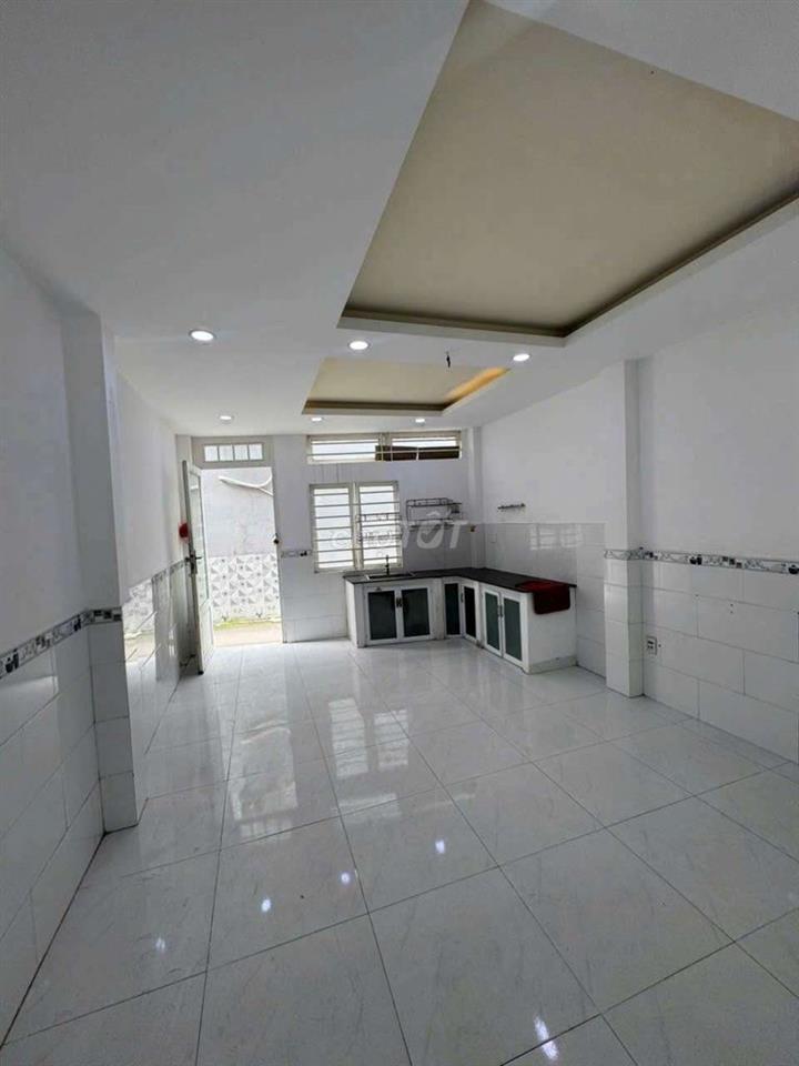 Nhà hẻm xe hơi thông Quang Trung - 4x15m - 3PN 