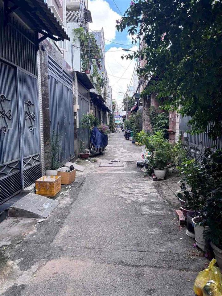 cho thuê nhà đường số3 , phường 9 , giá 10tr500