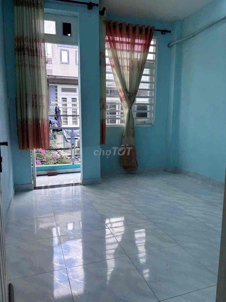 cho thuê nhà đường số3 , phường 9 , giá 10tr500