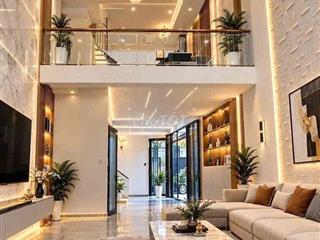 cho thuê nhà đẹp : 4,3x10 gồm trệt , lững , 2 lầu . giá 20tr